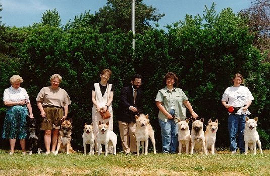 Group photo at the 1998 Specialty